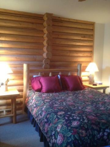 Inn On The Beartooth B&B Ред Лодж Екстериор снимка