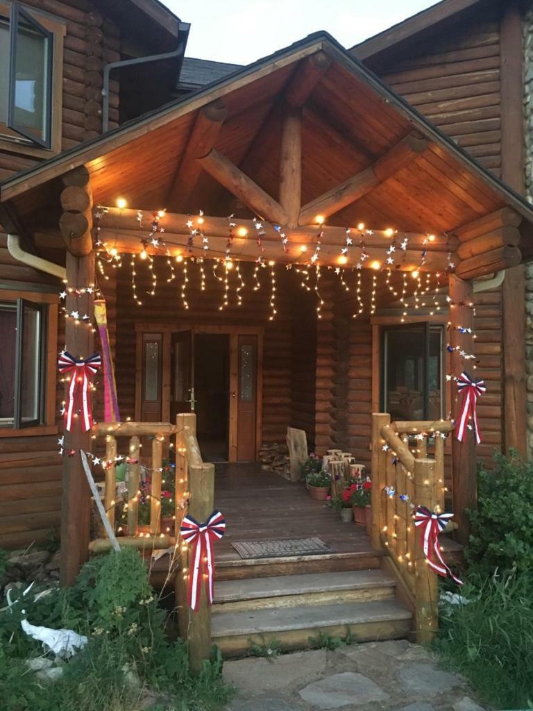 Inn On The Beartooth B&B Ред Лодж Екстериор снимка